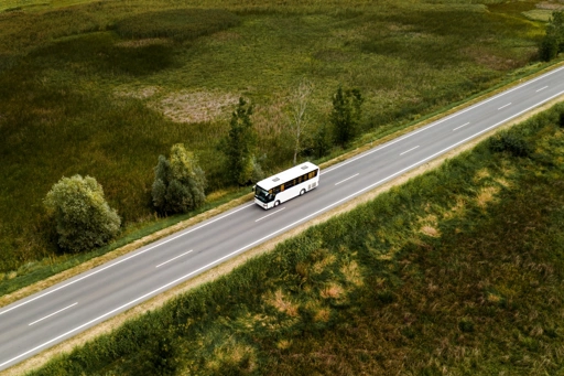 A buszos utazás előnyei repüléssel szemben